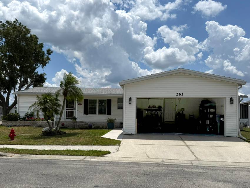 261 Gardenia Ln a Parrish, FL Mobile or Manufactured Home for Sale
